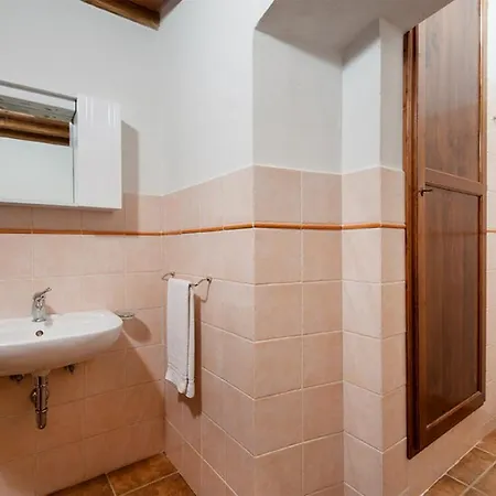 Fattoria Javello - La Casaccia Apartment